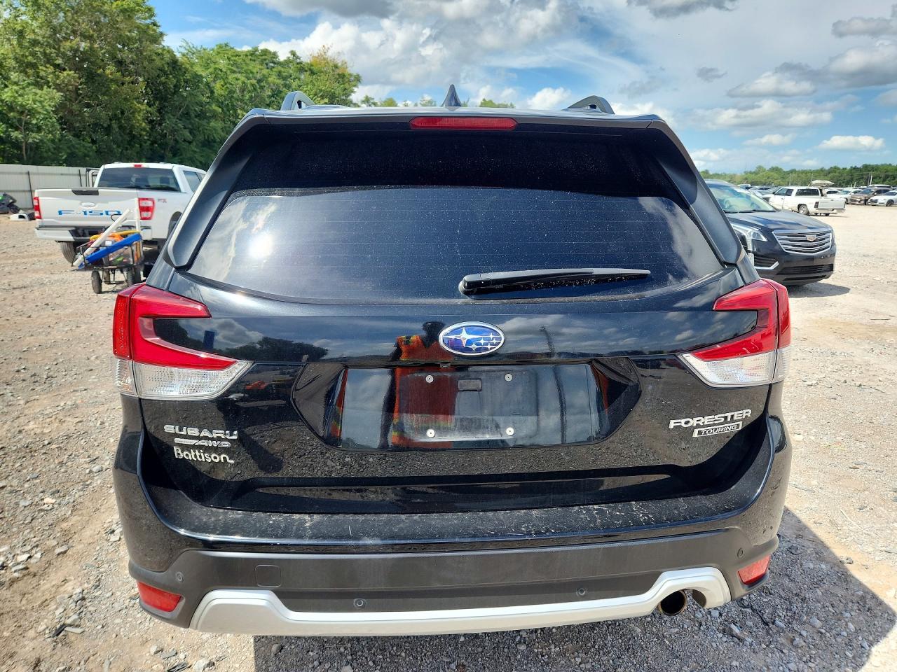 2019 Subaru Forester Touring Black vin: JF2SKAWCXKH430084
