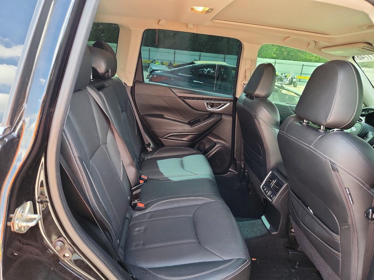 2019 Subaru Forester Touring Black vin: JF2SKAWCXKH430084