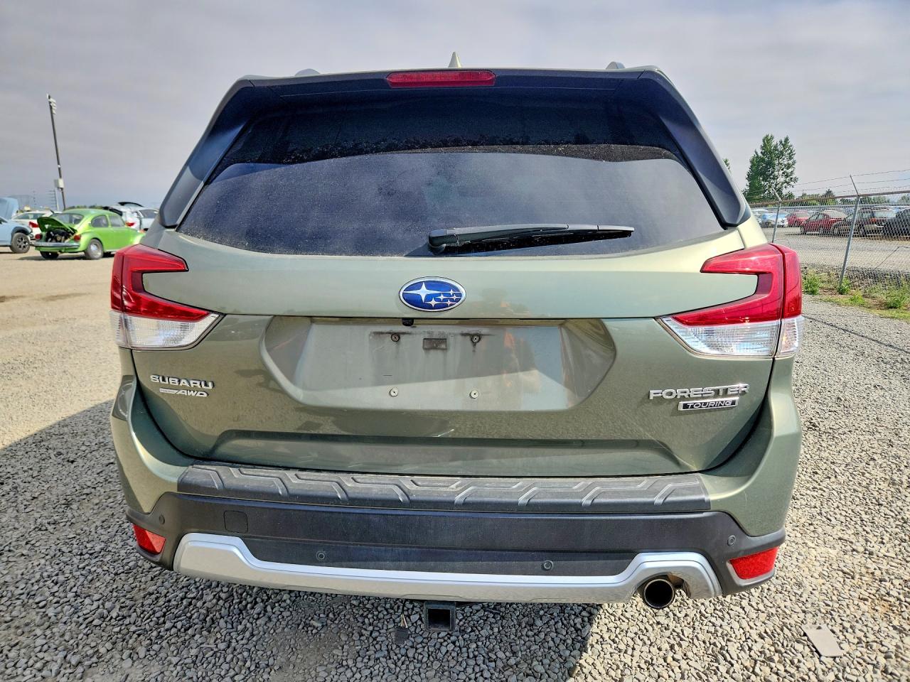 2021 Subaru Forester Touring Green vin: JF2SKAXC2MH411644
