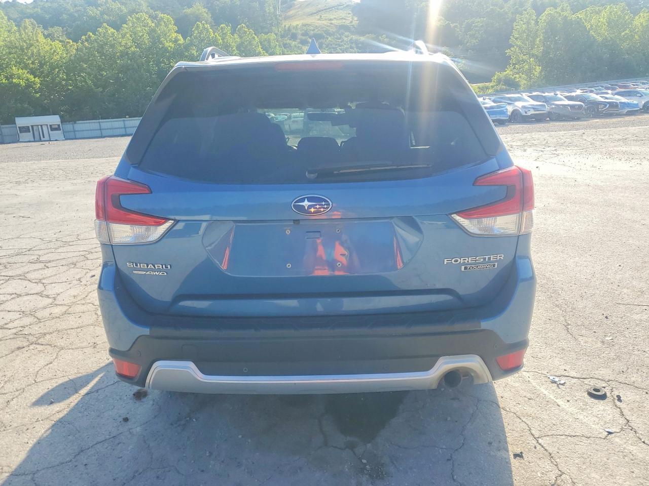 2020 Subaru Forester Touring Blue vin: JF2SKAXC6LH522566
