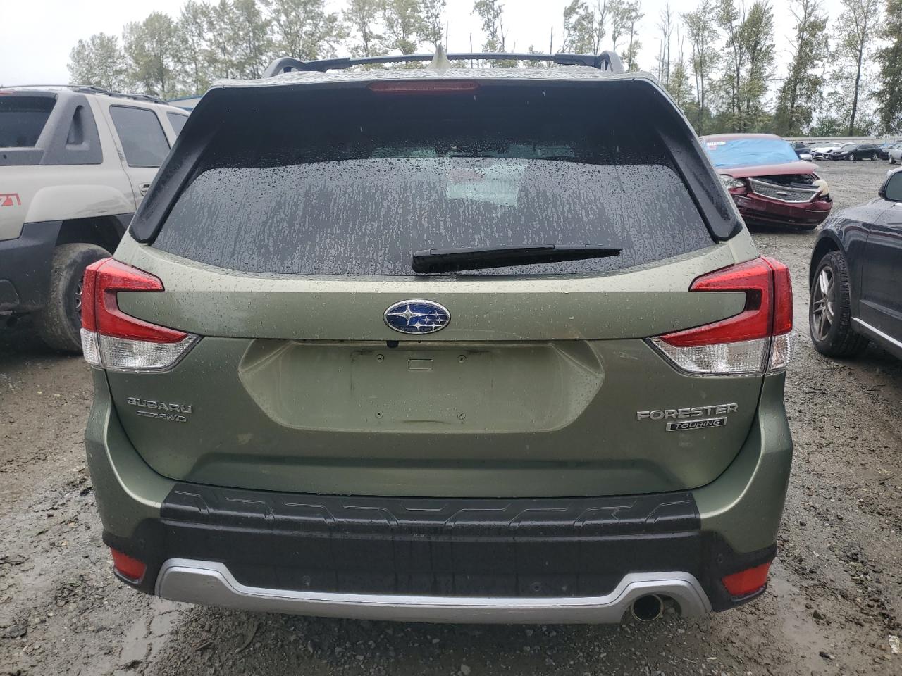 2021 Subaru Forester Touring Зеленый vin: JF2SKAXC6MH593185