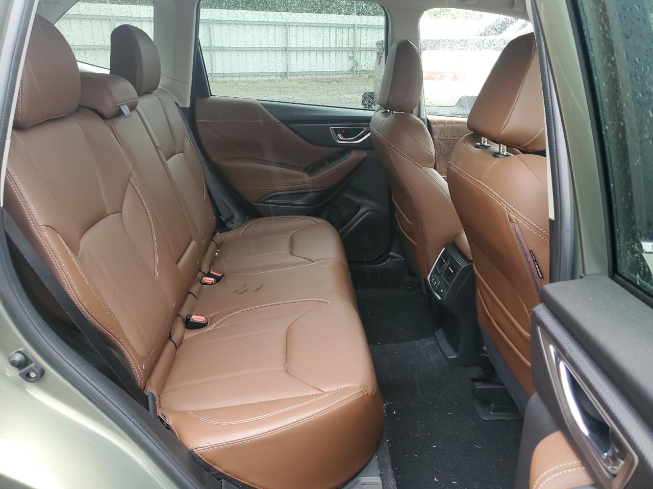 2021 Subaru Forester Touring Зеленый vin: JF2SKAXC6MH593185