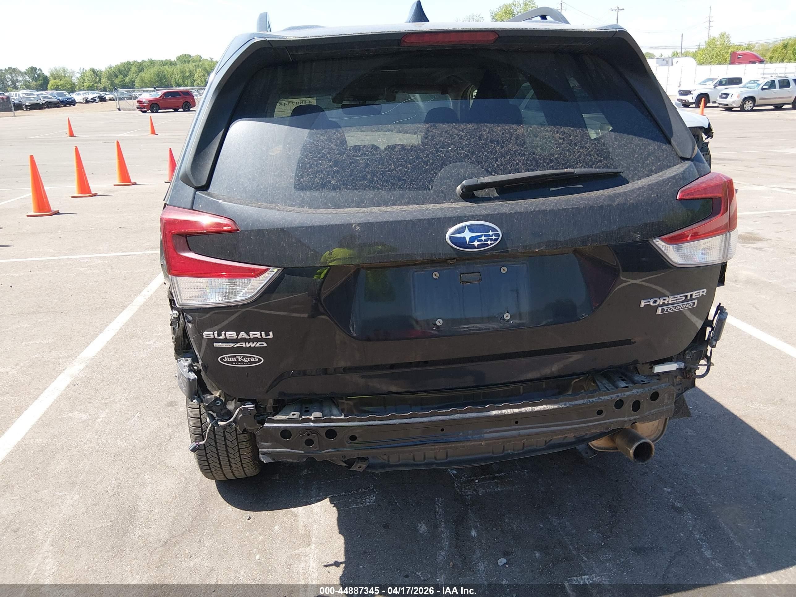 2020 Subaru Forester Touring Black vin: JF2SKAXC9LH427757