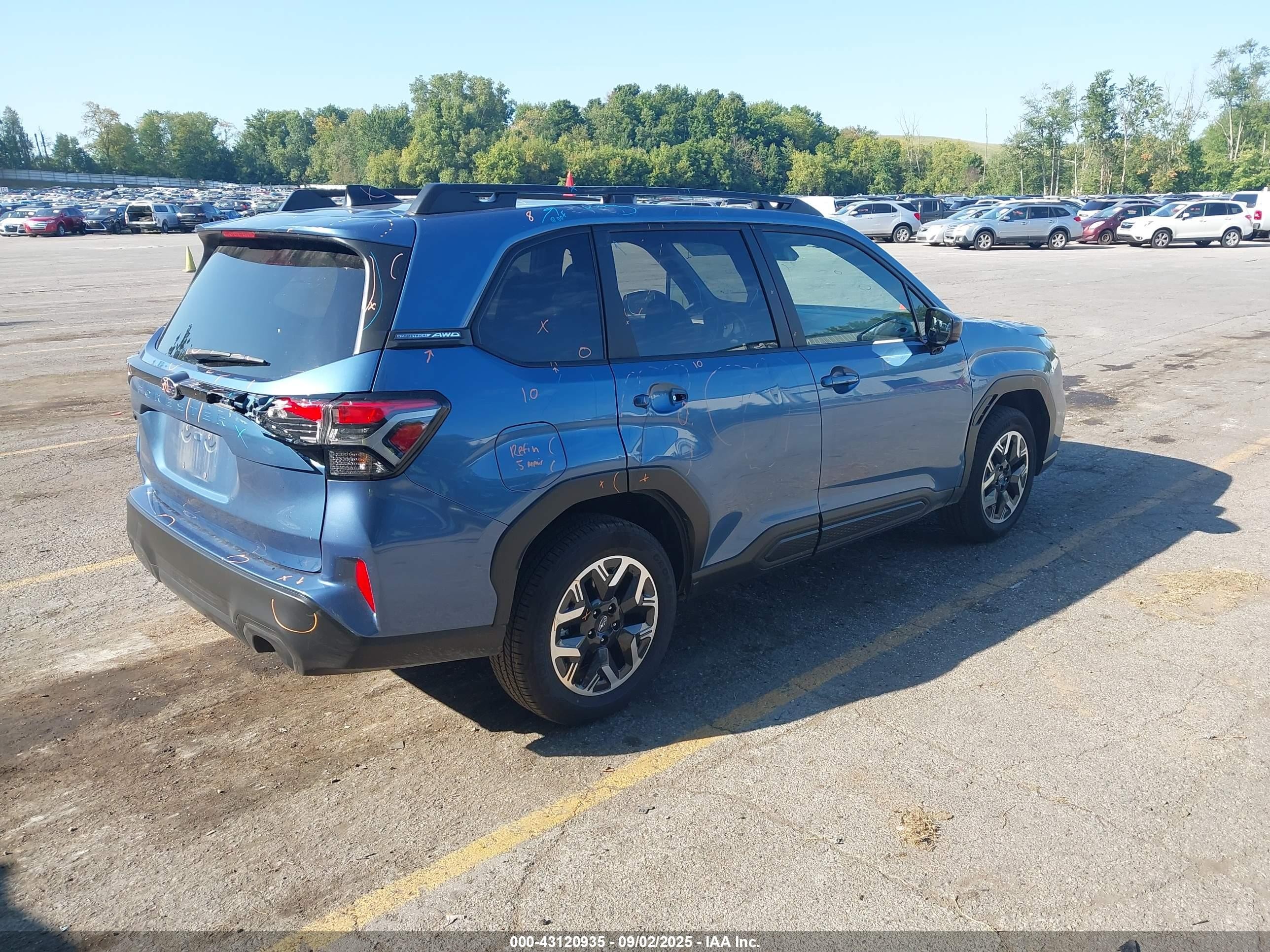 2025 Subaru Forester Premium Blue vin: JF2SLDBC5SH529643