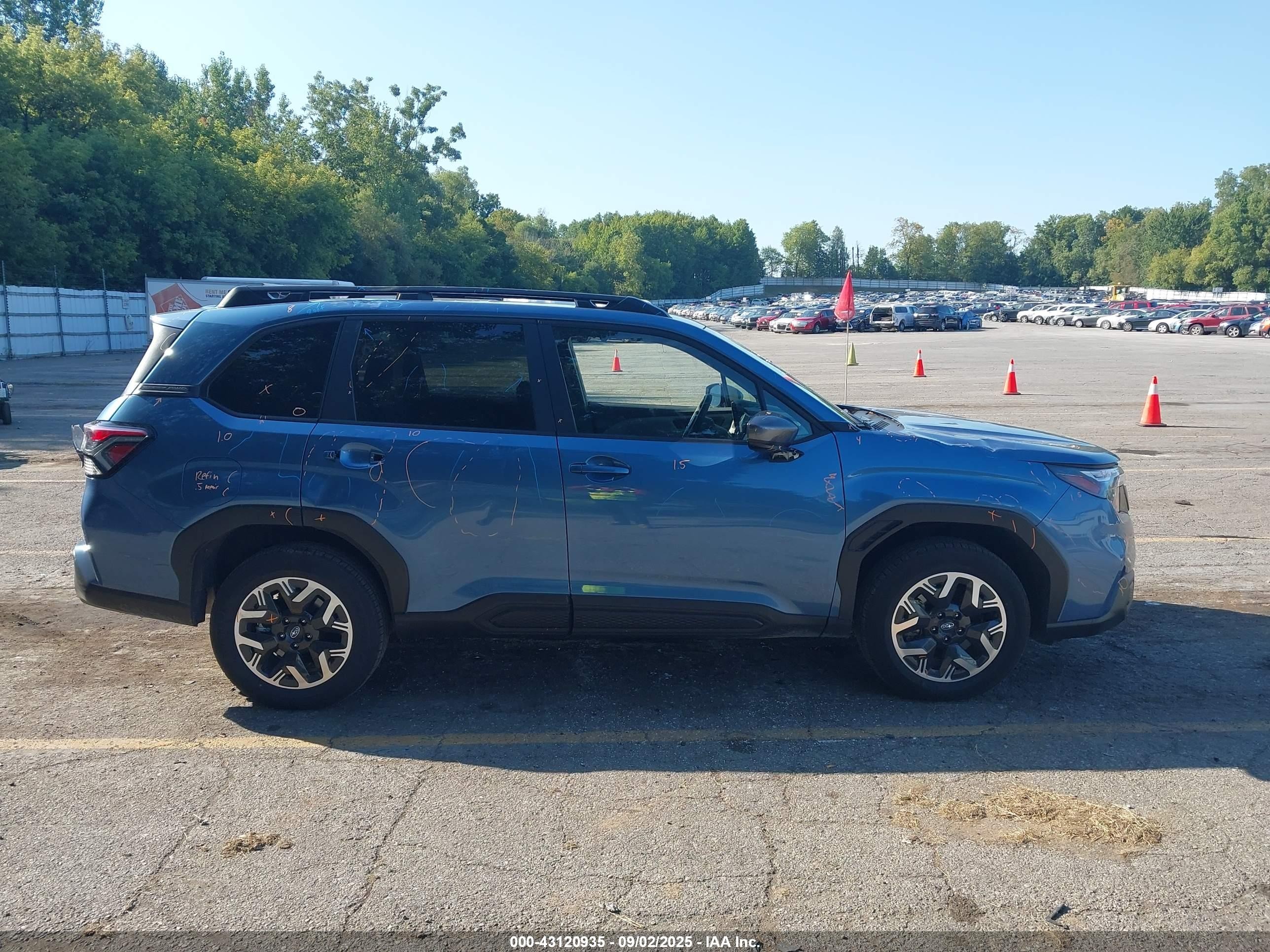 2025 Subaru Forester Premium Blue vin: JF2SLDBC5SH529643