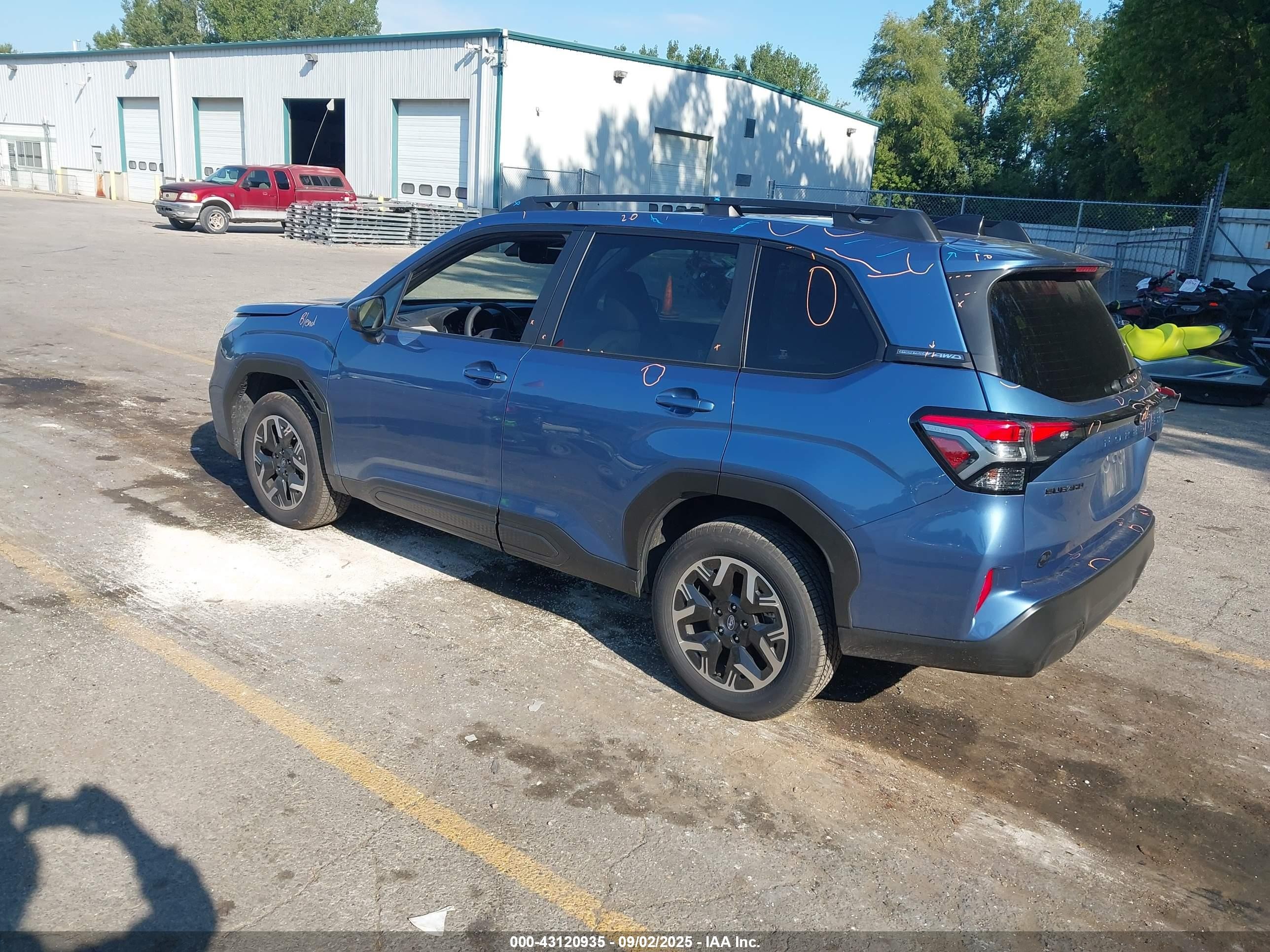 2025 Subaru Forester Premium Blue vin: JF2SLDBC5SH529643