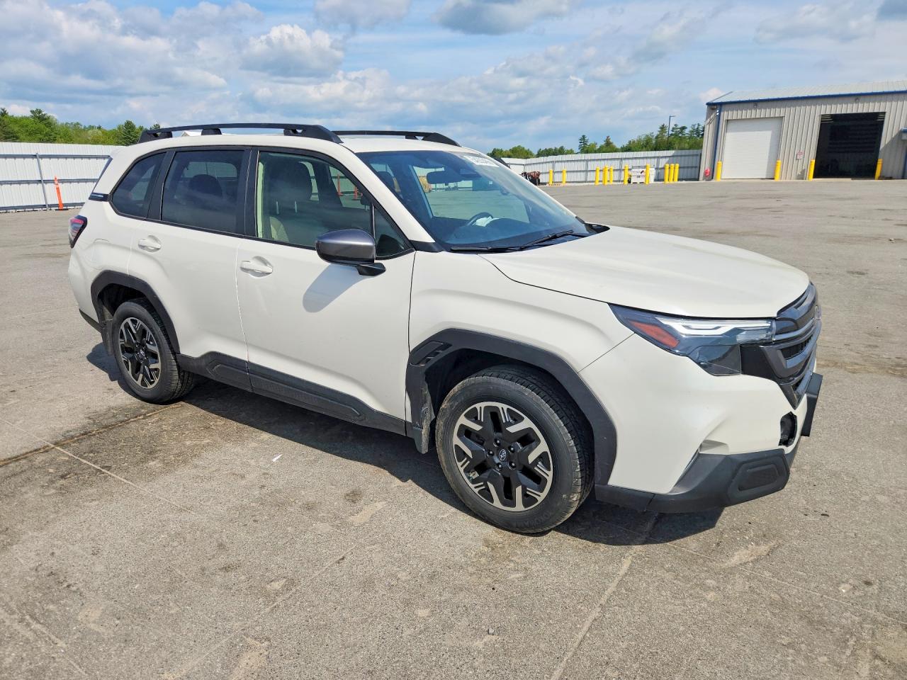 2025 Subaru Forester Premium White vin: JF2SLDBC9SH430999