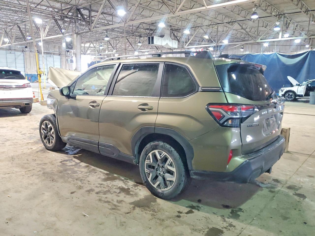 2025 Subaru Forester Premium Green vin: JF2SLDDC1SH407939