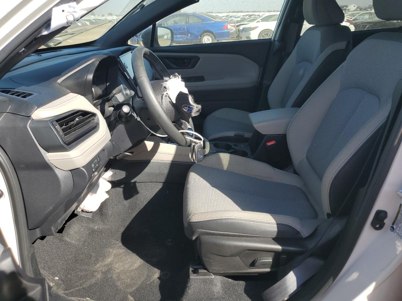 2025 Subaru Forester Premium White vin: JF2SLDDC1SH502999