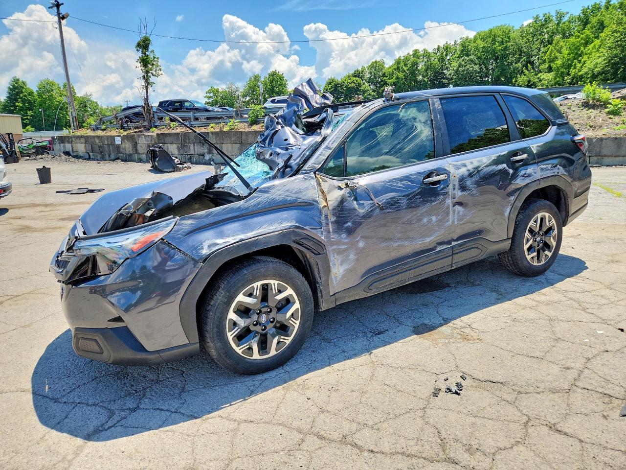 2025 Subaru Forester Premium Серый vin: JF2SLDDC8SH424124