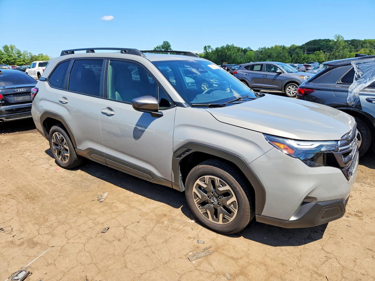 2025 Subaru Forester Premium Gray vin: JF2SLDDCXSH548699