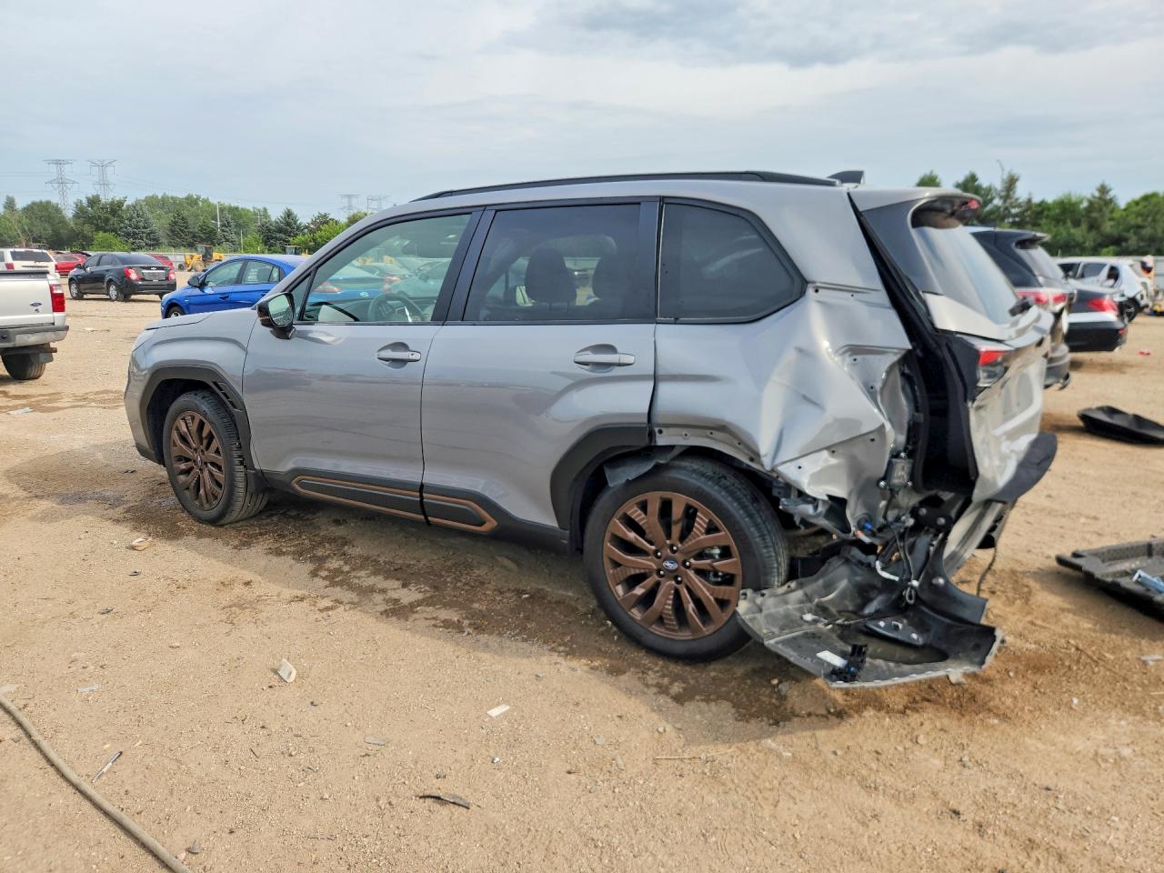 2025 Subaru Forester Sport Серый vin: JF2SLDHC0SH471920