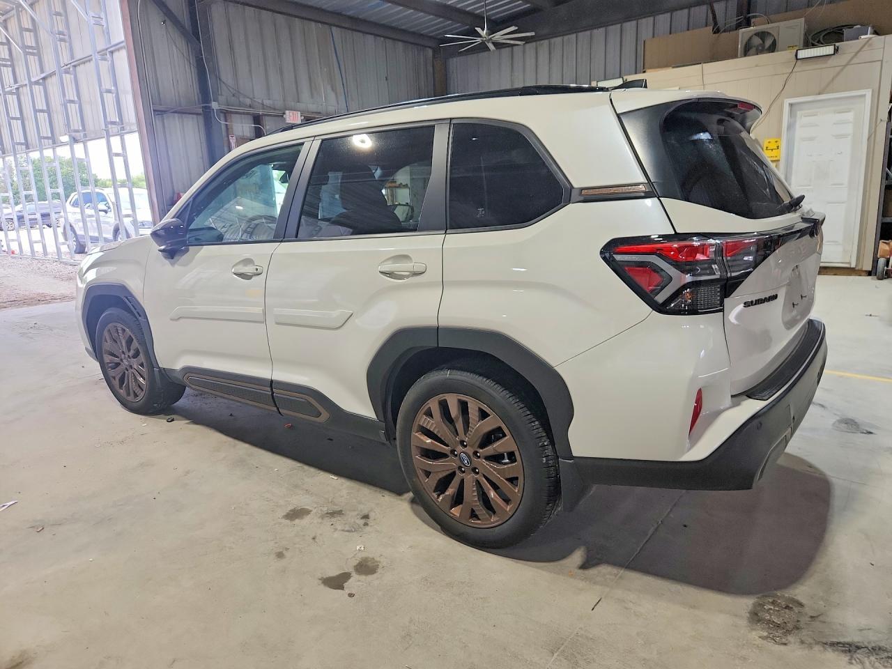 2025 Subaru Forester Sport White vin: JF2SLDHCXSH468846