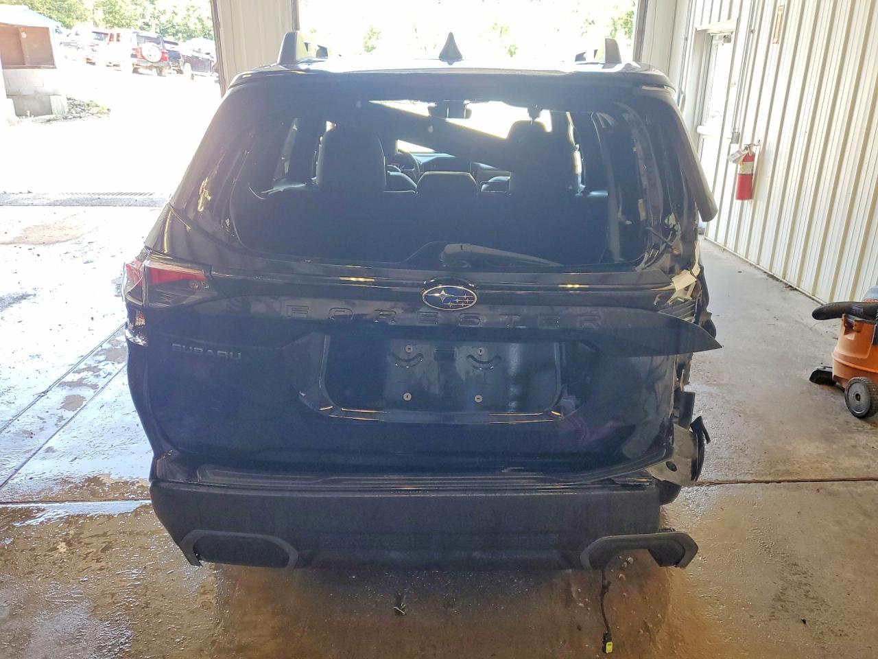 2025 Subaru Forester Limited Black vin: JF2SLDRC2SH422958