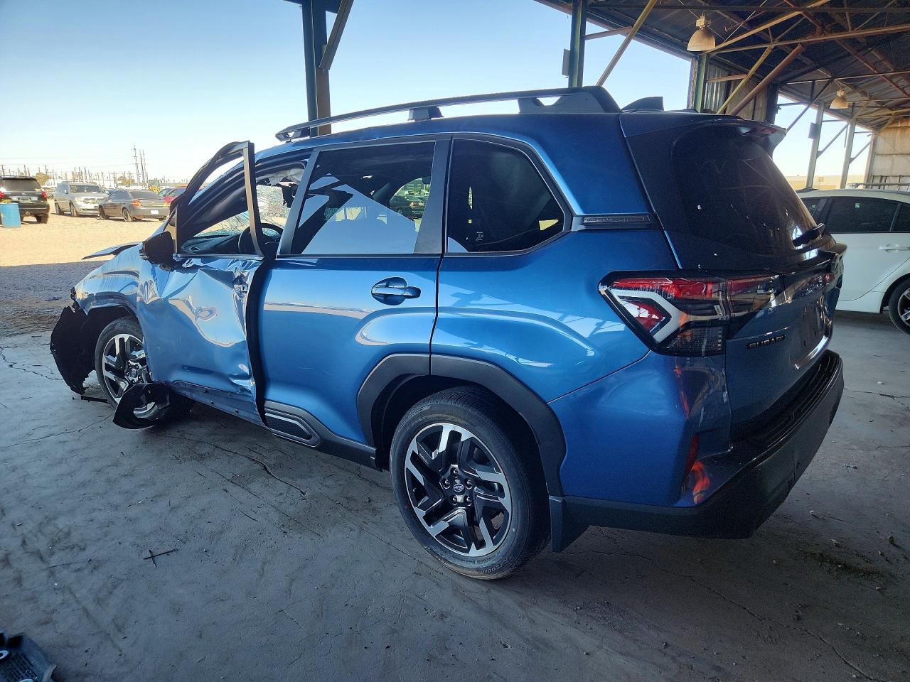 2025 Subaru Forester Limited Синий vin: JF2SLDRC6SH405435