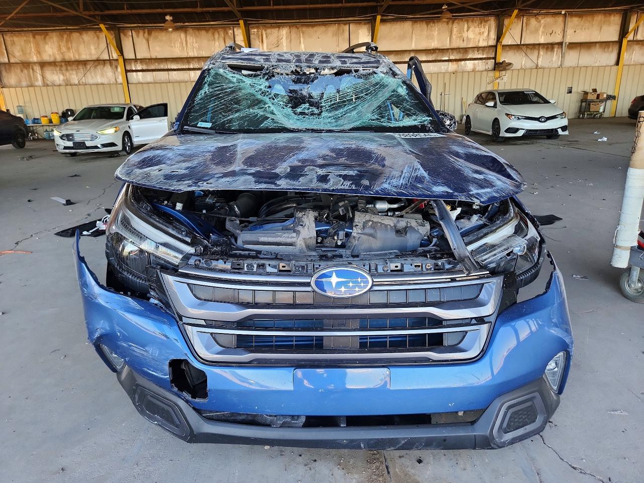 2025 Subaru Forester Limited Синий vin: JF2SLDRC6SH405435