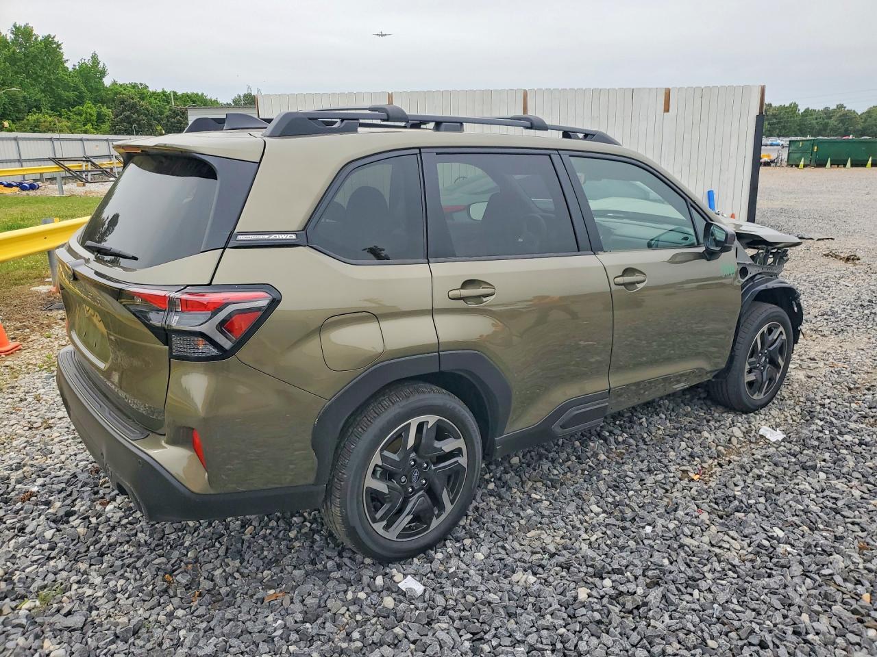 2025 Subaru Forester Limited Green vin: JF2SLDRCXSH483443