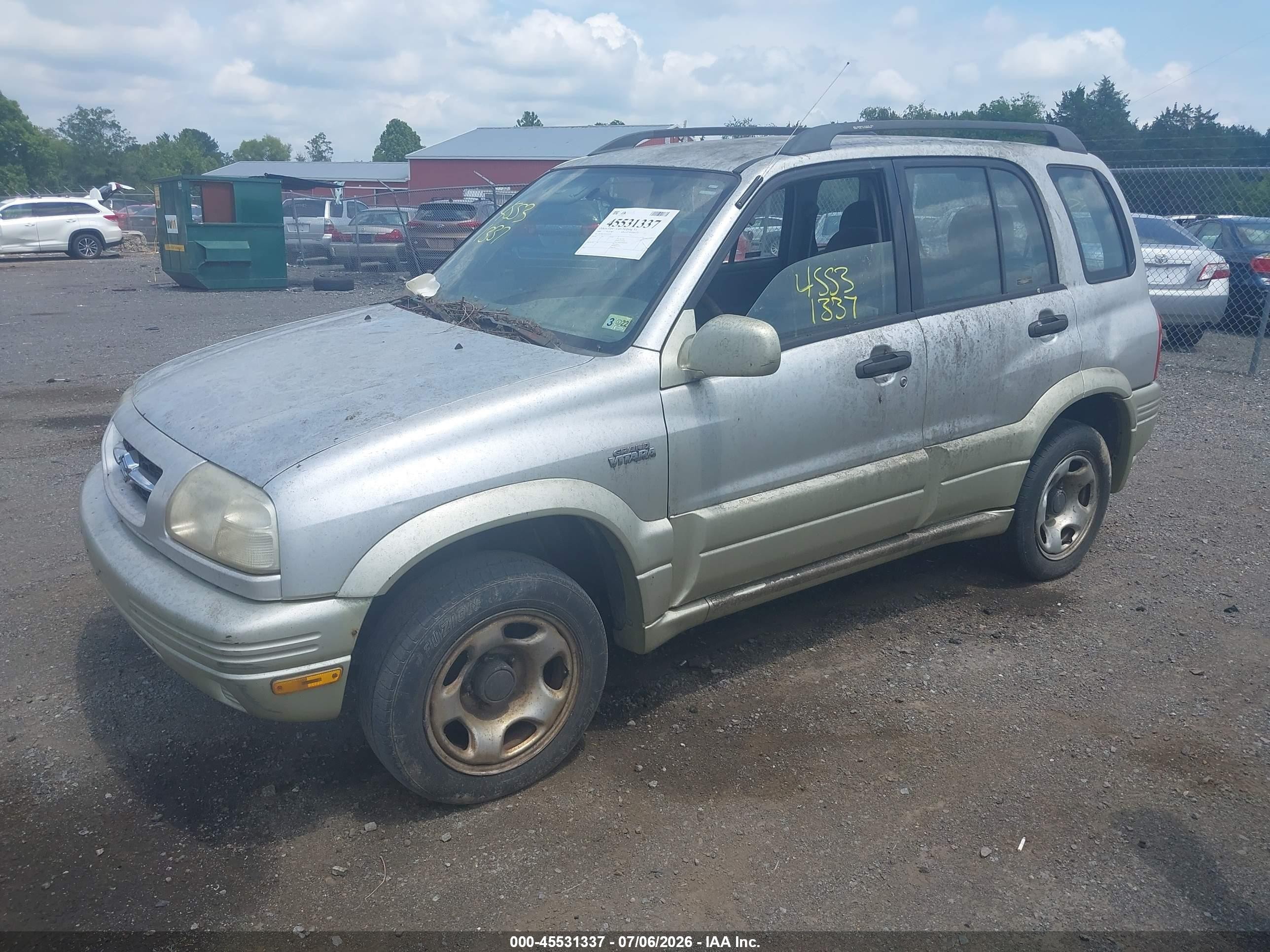 2000 Suzuki Vitara   Champagne vin: JF3TD62V0Y4122120