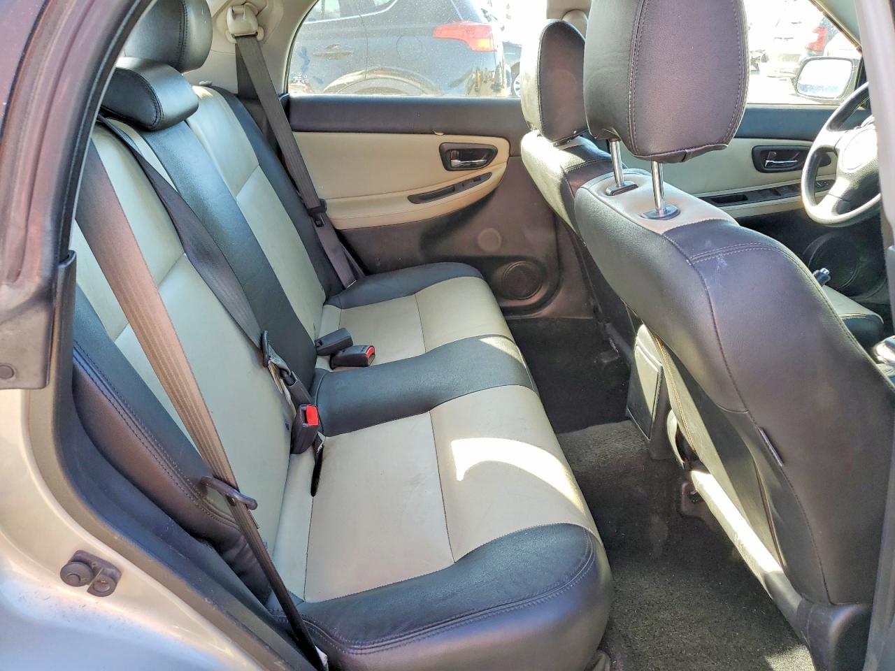 2005 Saab 9-2 Aero Silver vin: JF4GG22685G057223