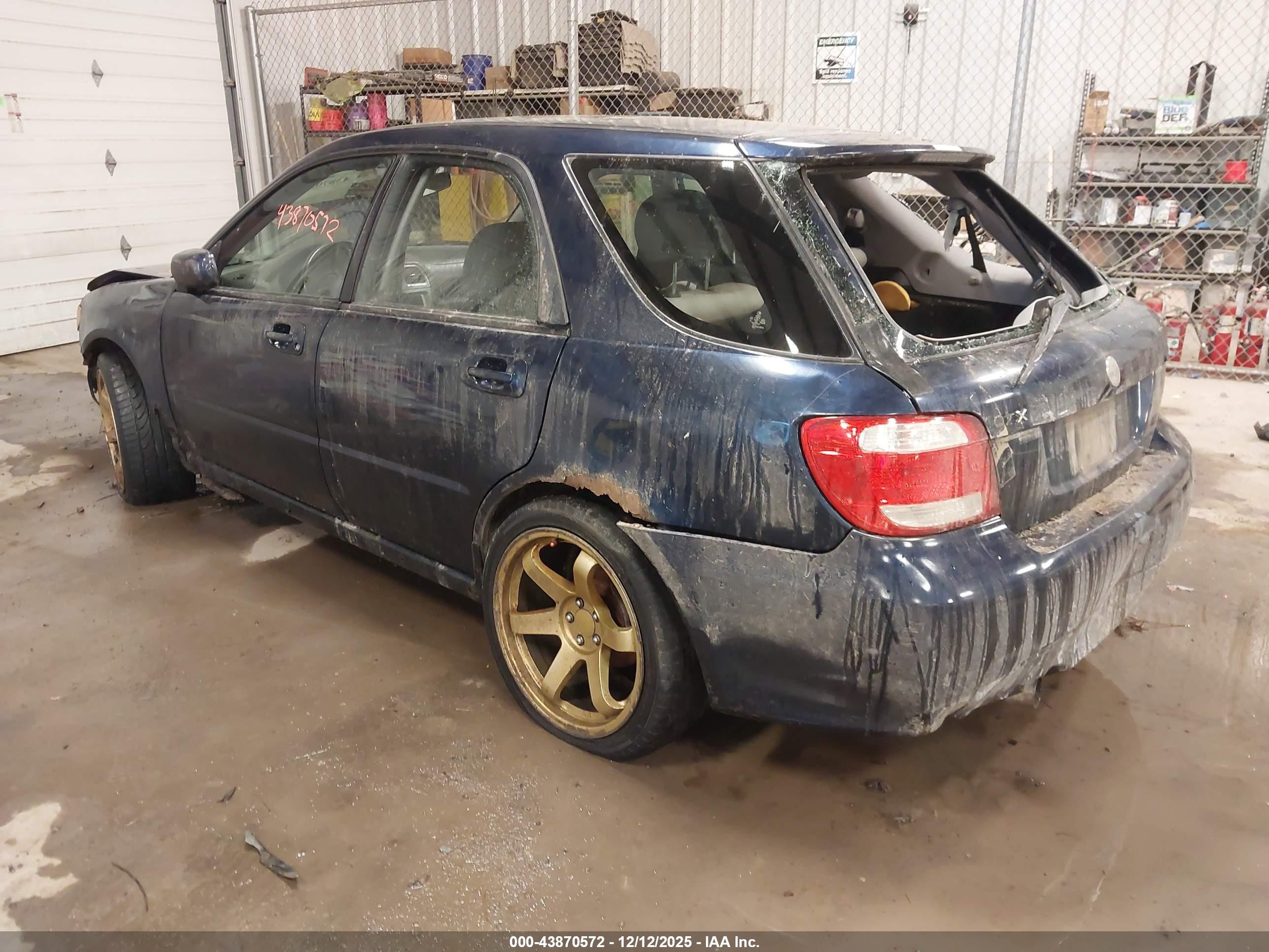 2005 Saab 9-2x Linear Dark Blue vin: JF4GG61605H054187