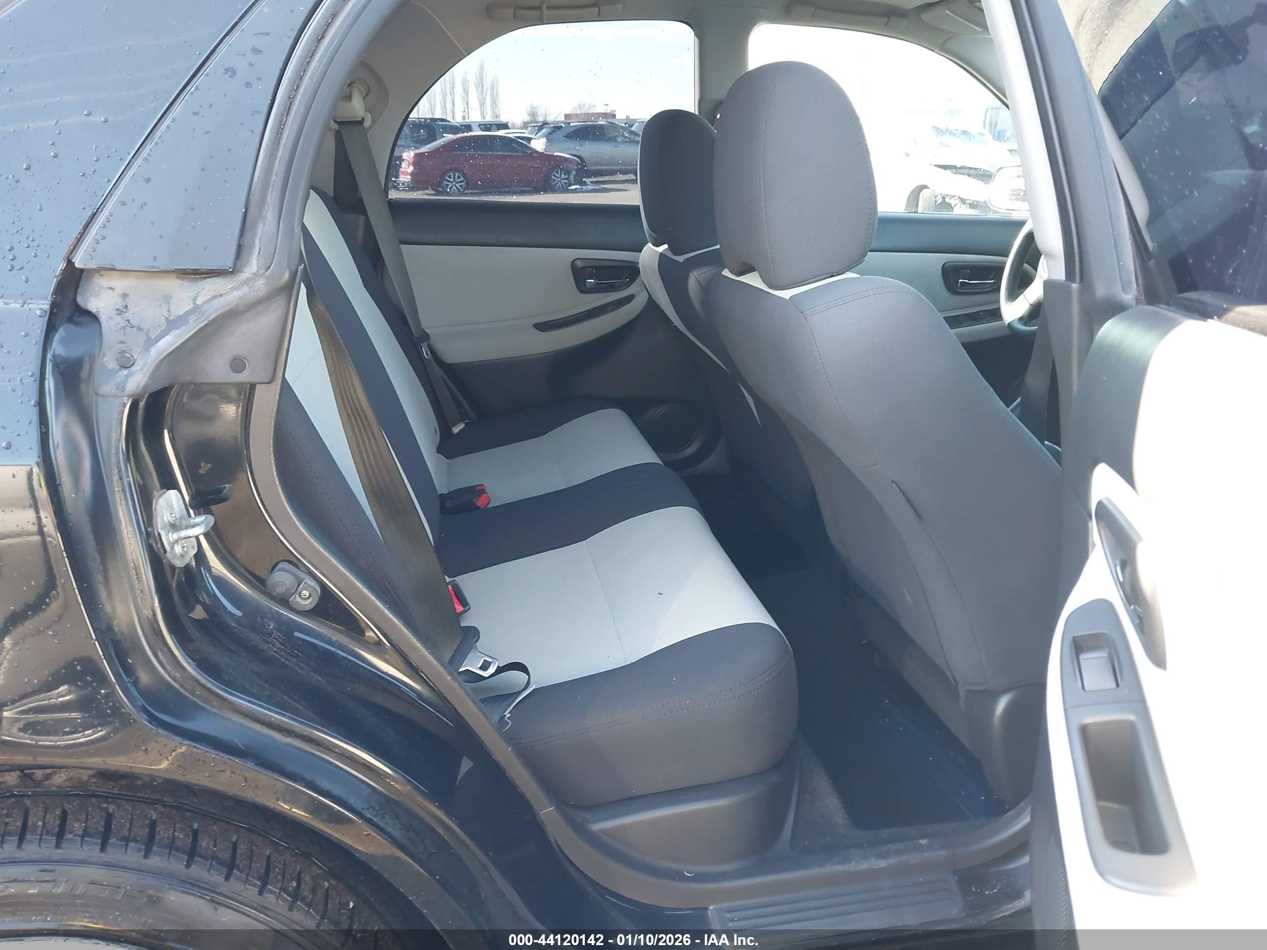 2005 Saab 9-2x Linear Black vin: JF4GG61665G057486