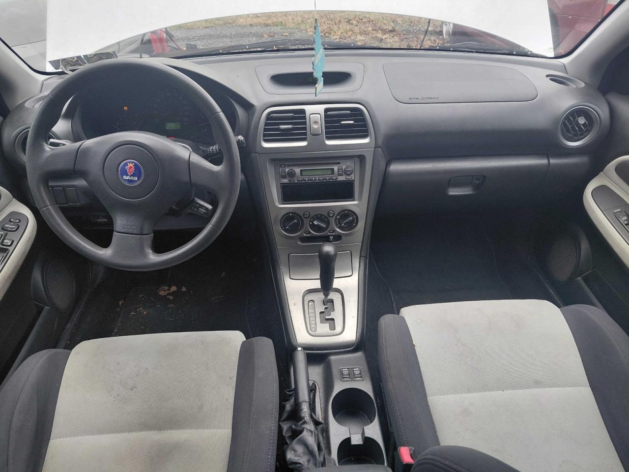2005 Saab 9-2 Linear Silver vin: JF4GG61675H057703