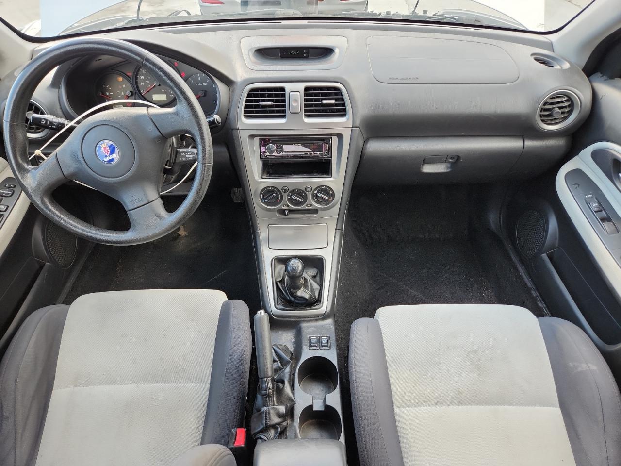 2005 Saab 9-2 Linear Silver vin: JF4GG61685G051088