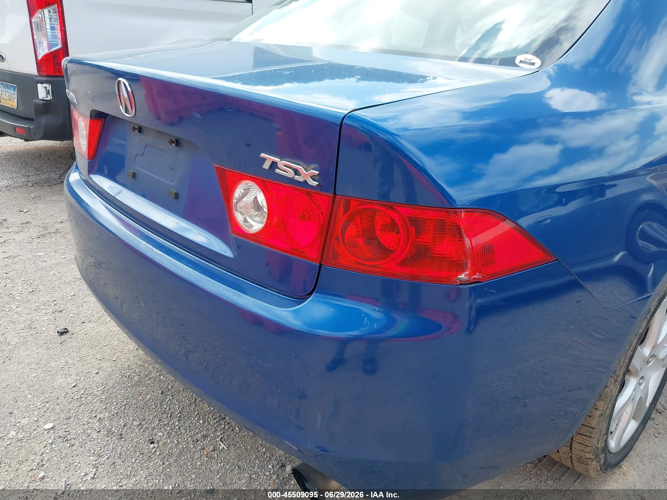 2005 Acura Tsx   Blue vin: JH4CL95815C023136