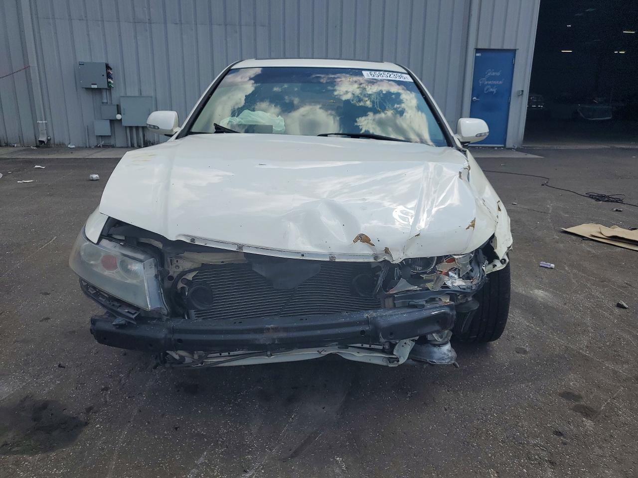2005 Acura Tsx White vin: JH4CL95875C023660