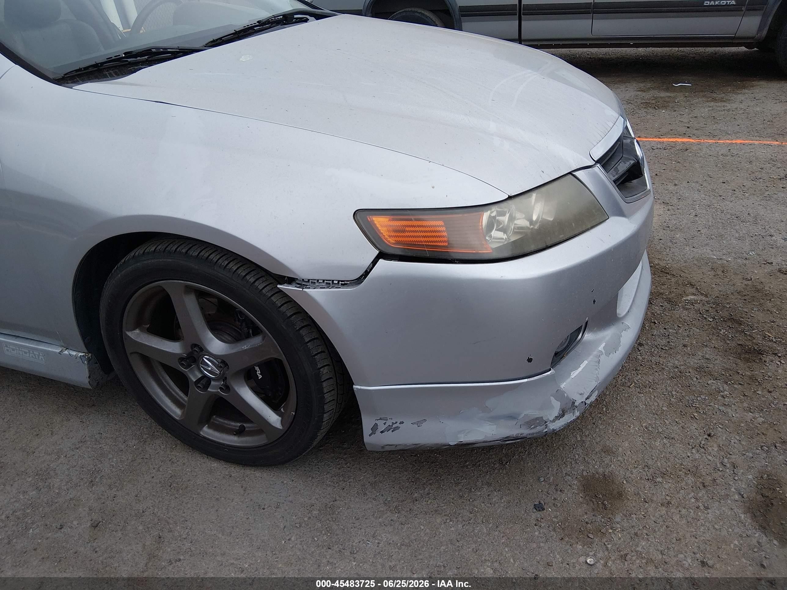 2004 Acura Tsx   Silver vin: JH4CL95884C027716
