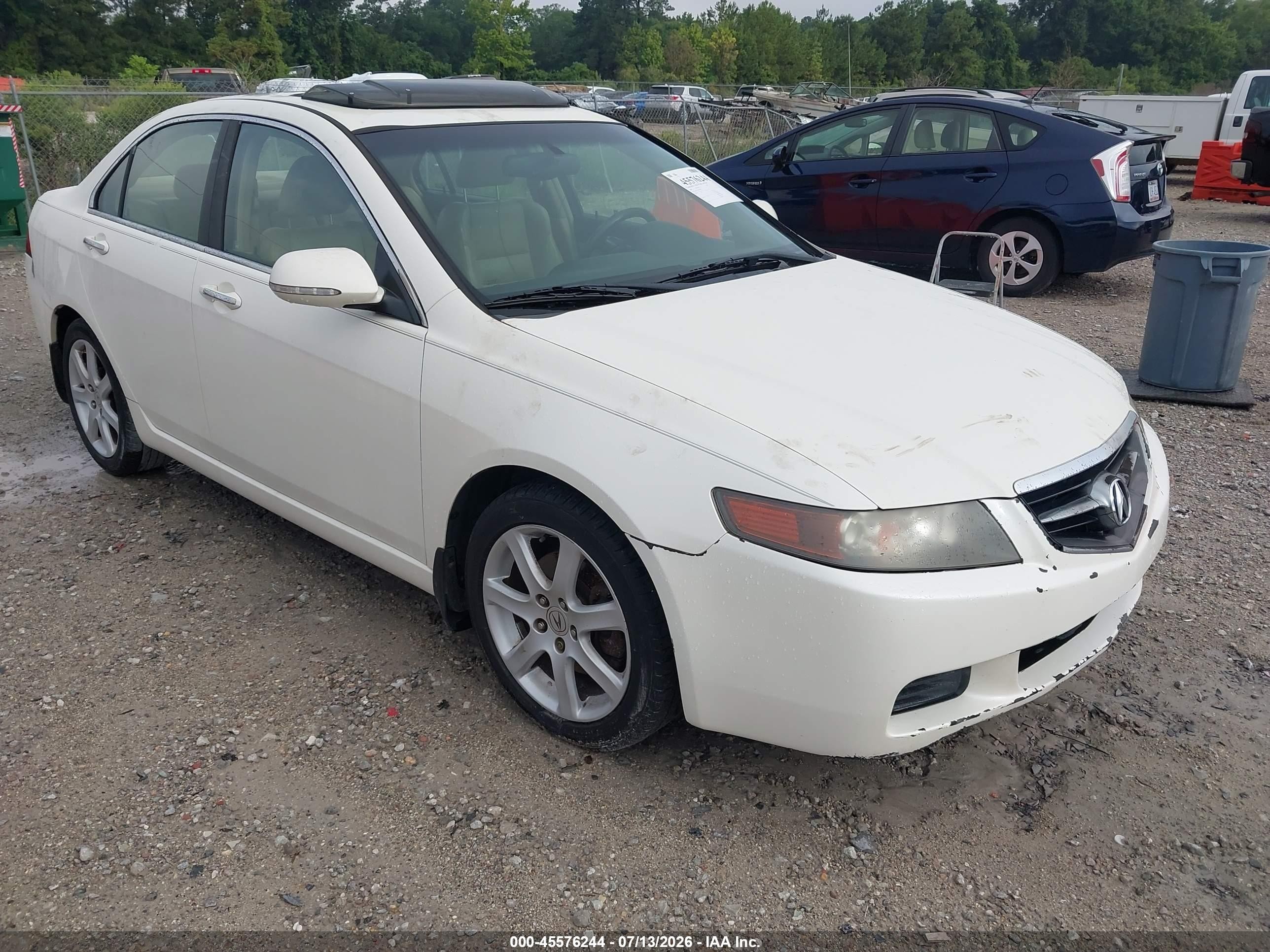 2004 Acura Tsx   White vin: JH4CL95894C008771