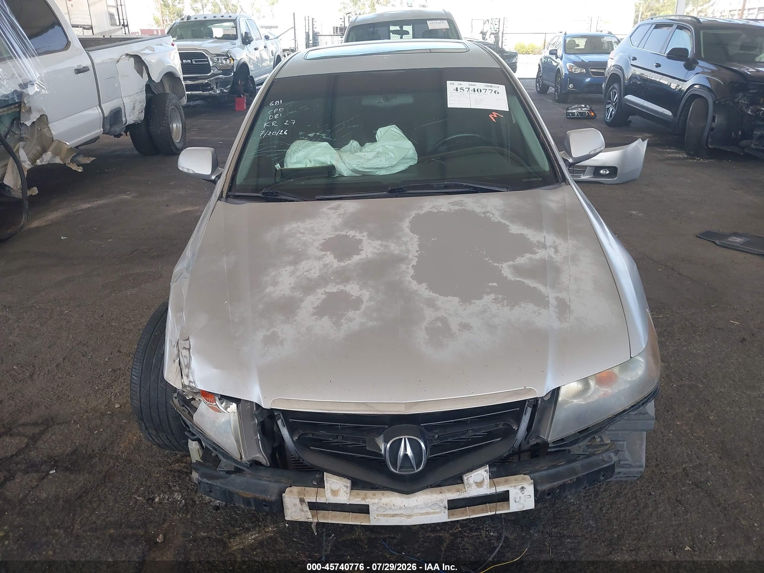 2005 Acura Tsx   Silver vin: JH4CL95975C025188