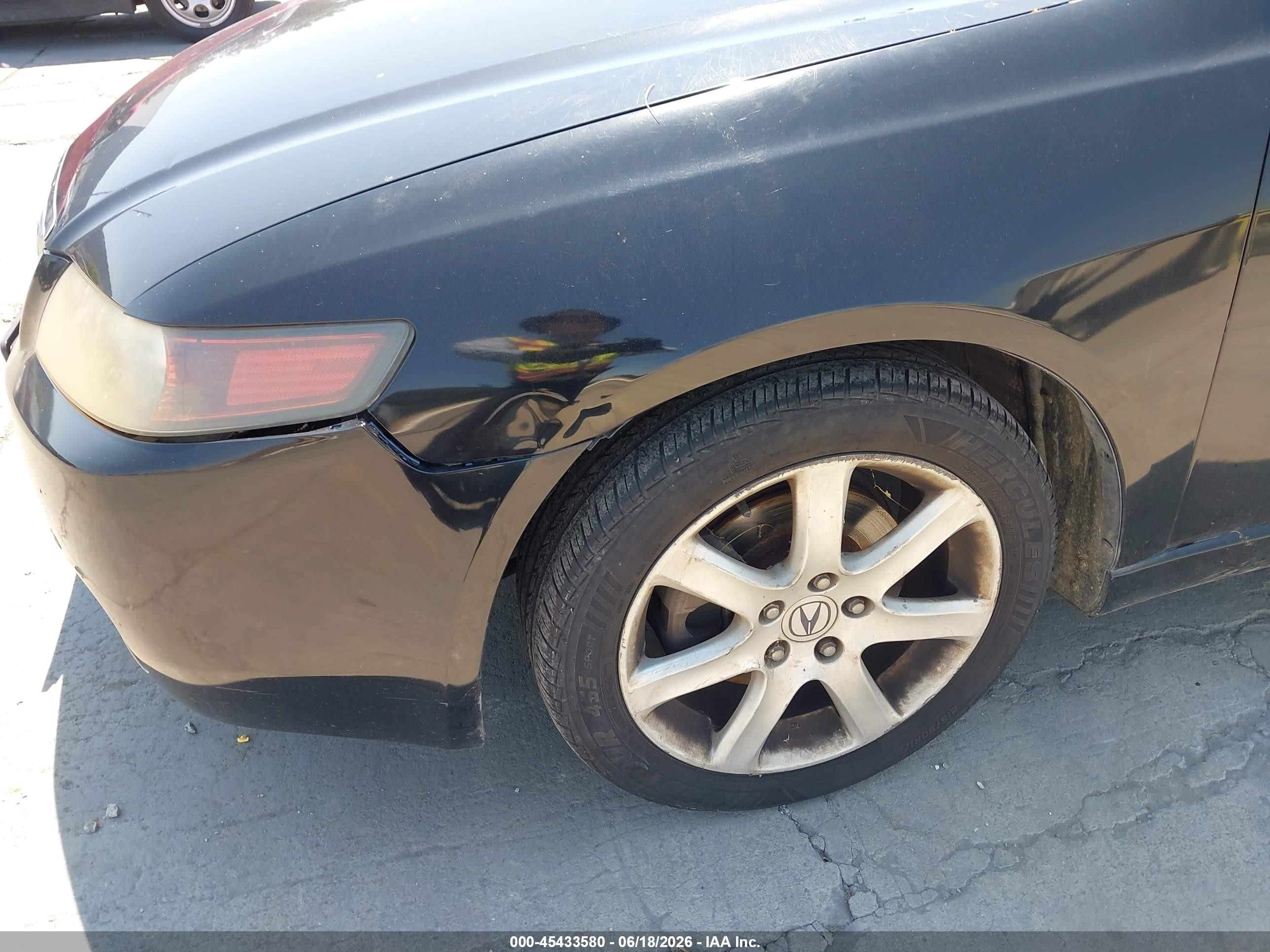 2004 Acura Tsx   Black vin: JH4CL96804C000296