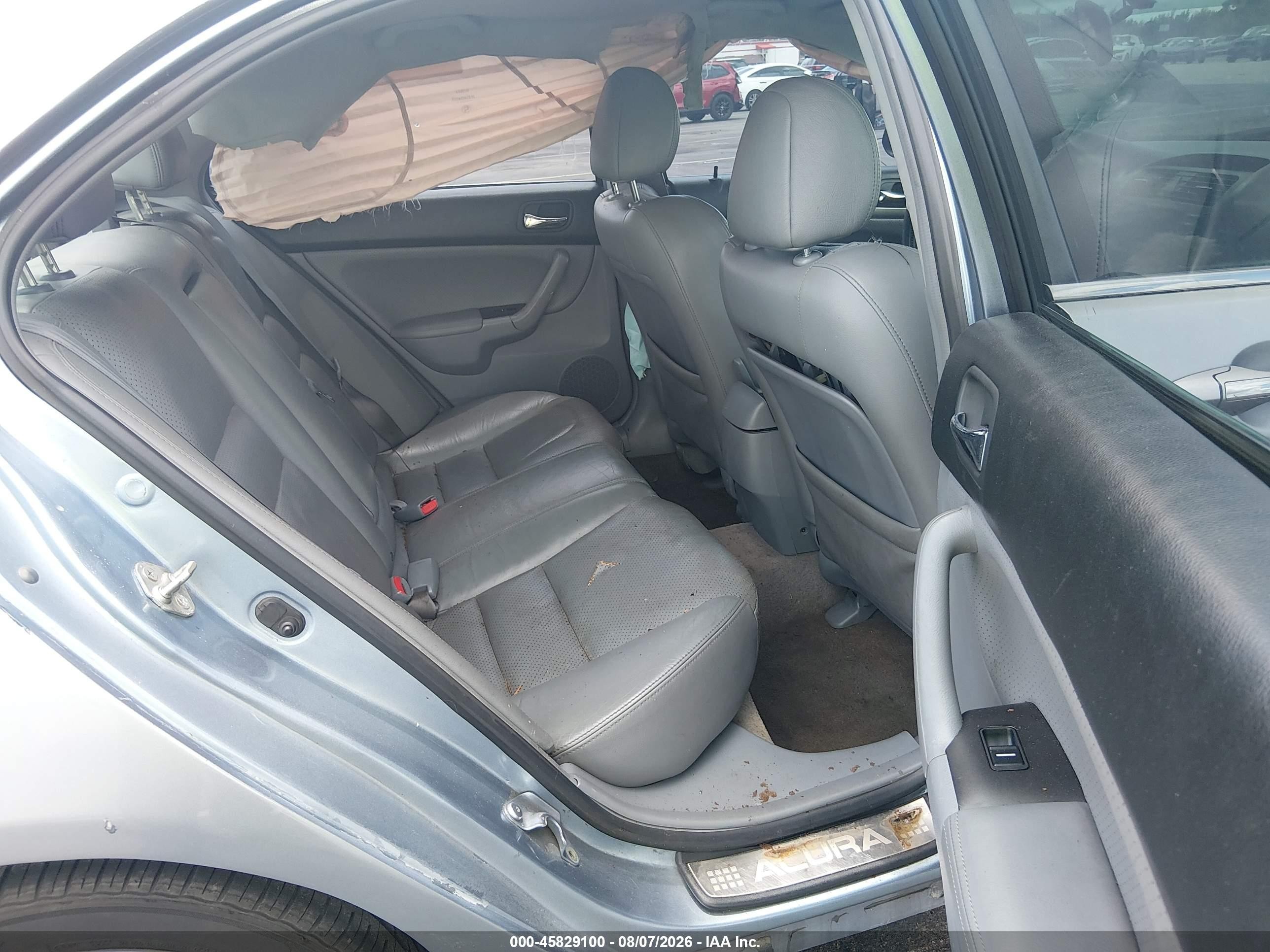 2004 Acura Tsx   Silver vin: JH4CL96804C006809