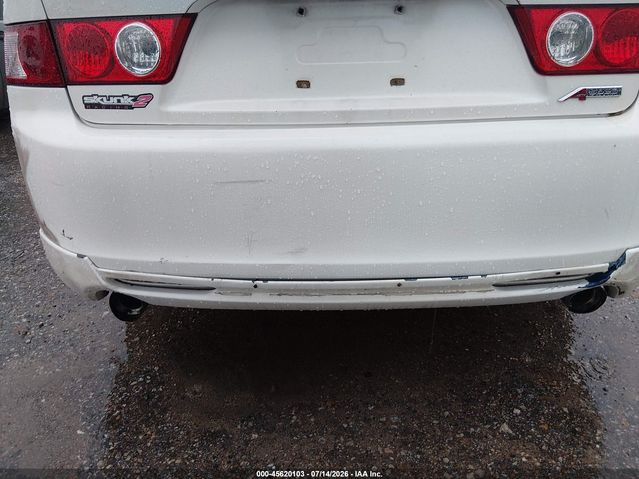 2005 Acura Tsx   White vin: JH4CL96825C020759