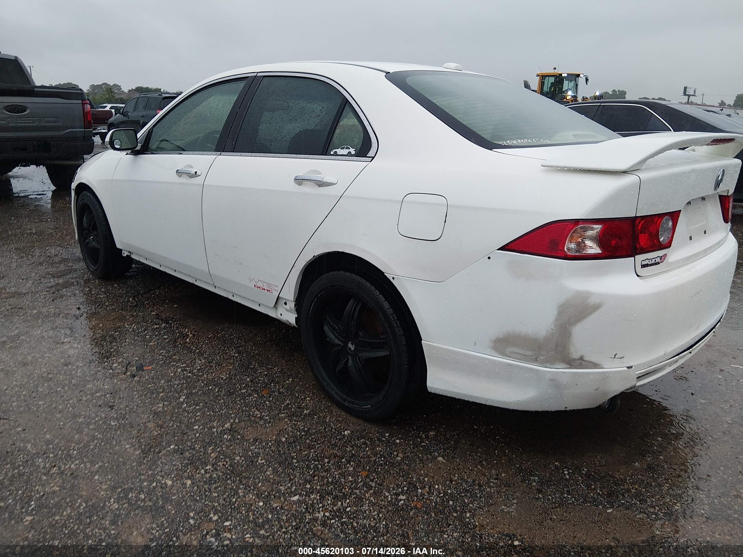 2005 Acura Tsx   White vin: JH4CL96825C020759