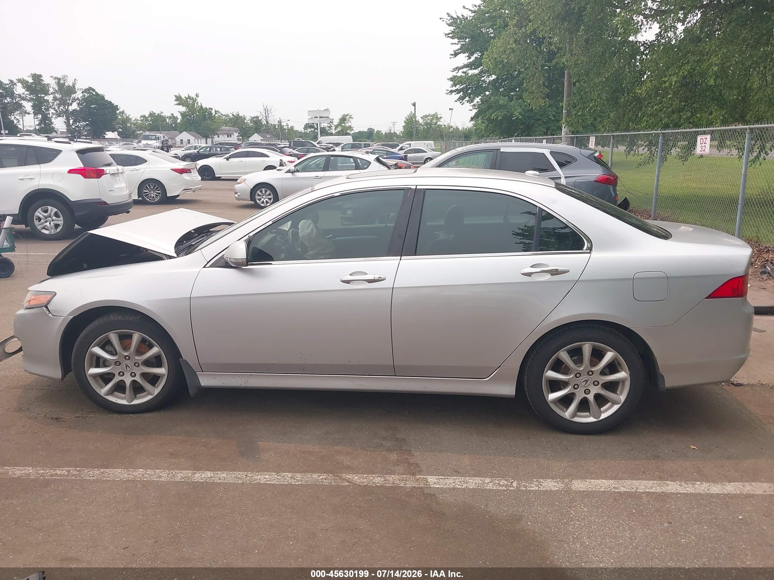 2006 Acura Tsx   Black vin: JH4CL96826C004577