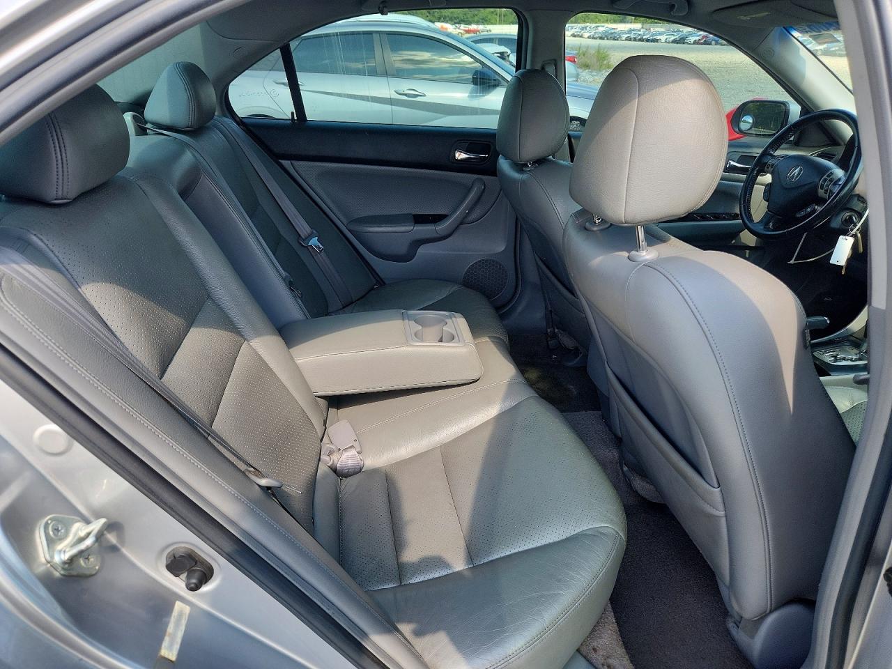 2006 Acura Tsx Silver vin: JH4CL96826C014185