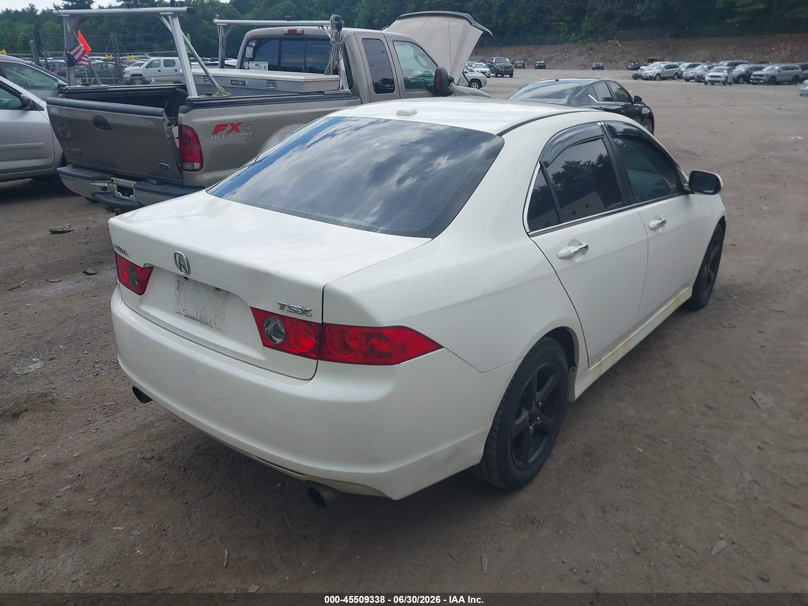 2008 Acura Tsx   White vin: JH4CL96828C015422