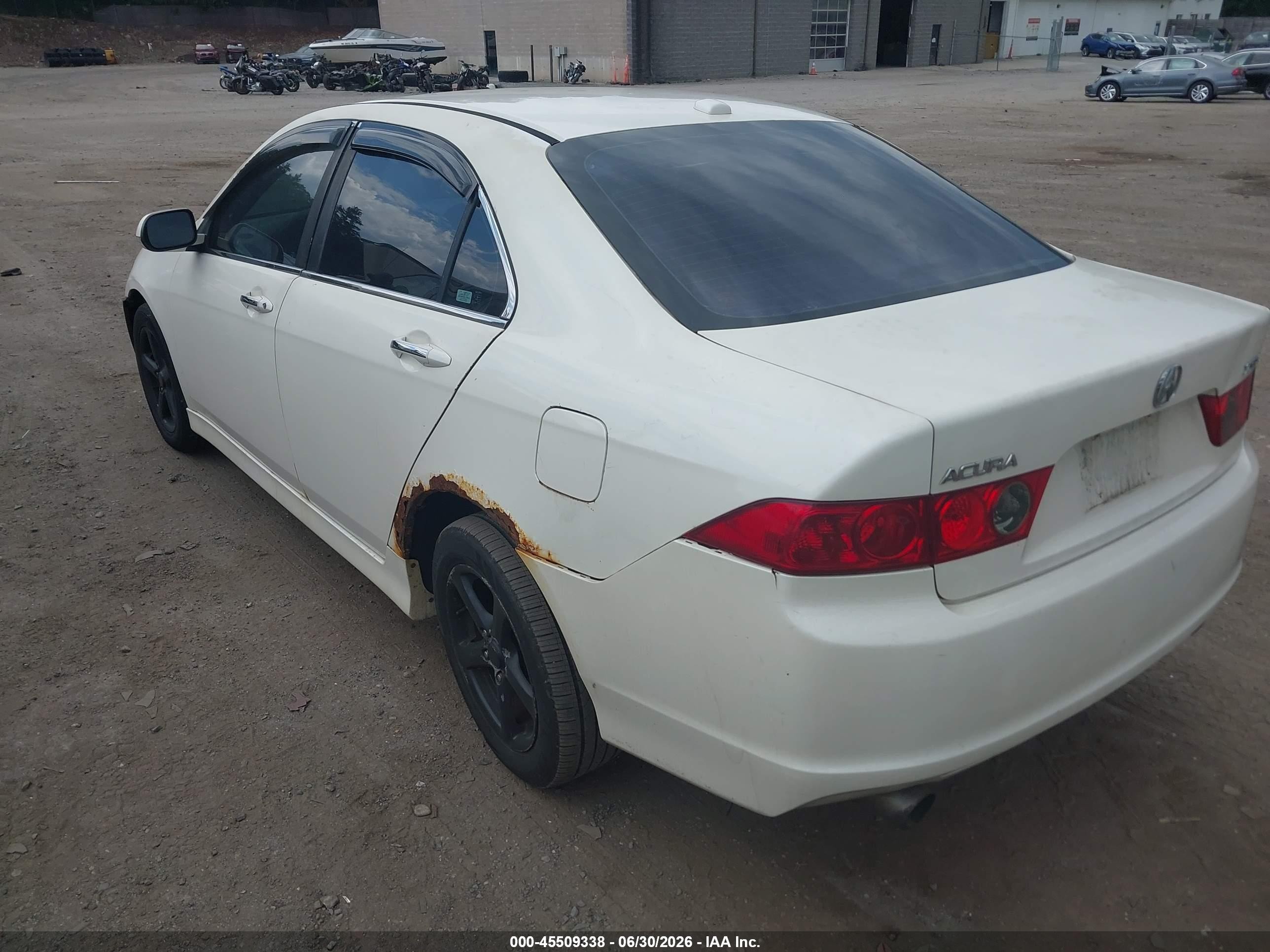 2008 Acura Tsx   White vin: JH4CL96828C015422