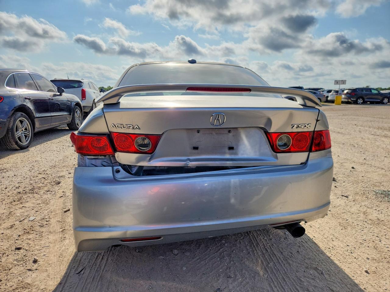 2006 Acura Tsx Silver vin: JH4CL96846C003057