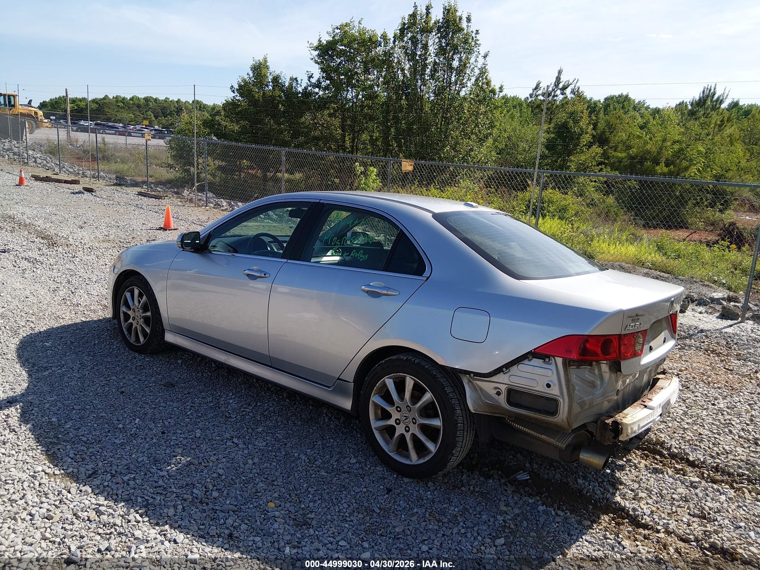 2007 Acura Tsx   Silver vin: JH4CL96847C000502