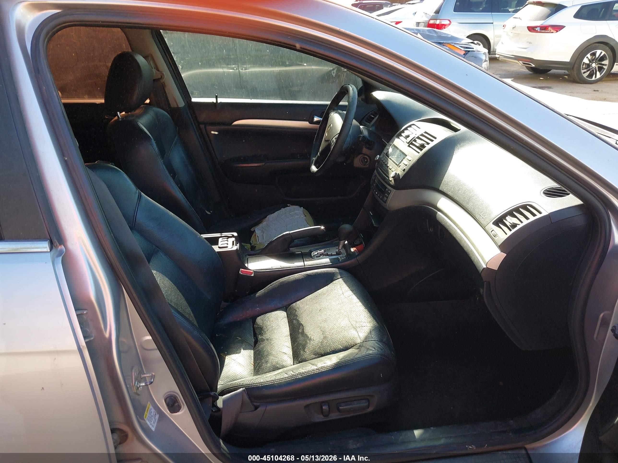 2008 Acura Tsx Серебряный vin: JH4CL96848C003675