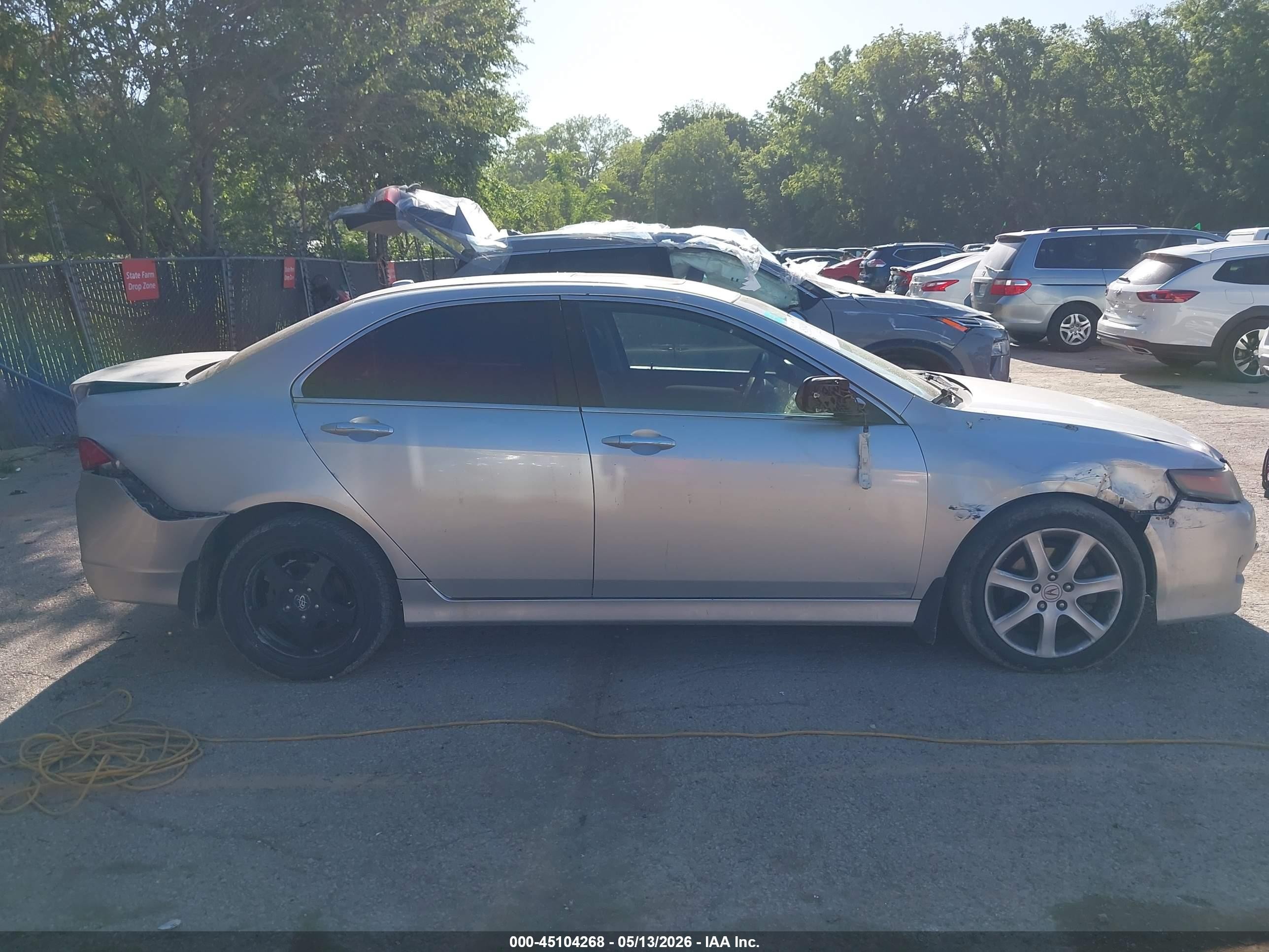 2008 Acura Tsx Серебряный vin: JH4CL96848C003675