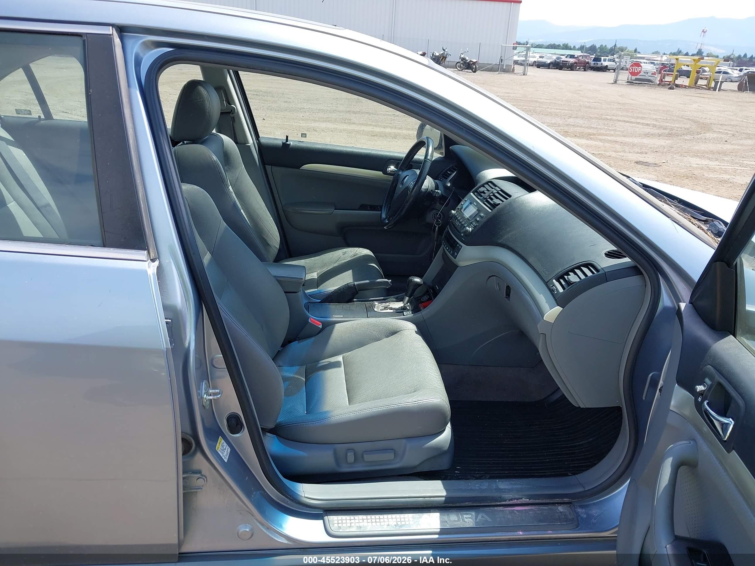 2005 Acura Tsx   Blue vin: JH4CL96855C016592