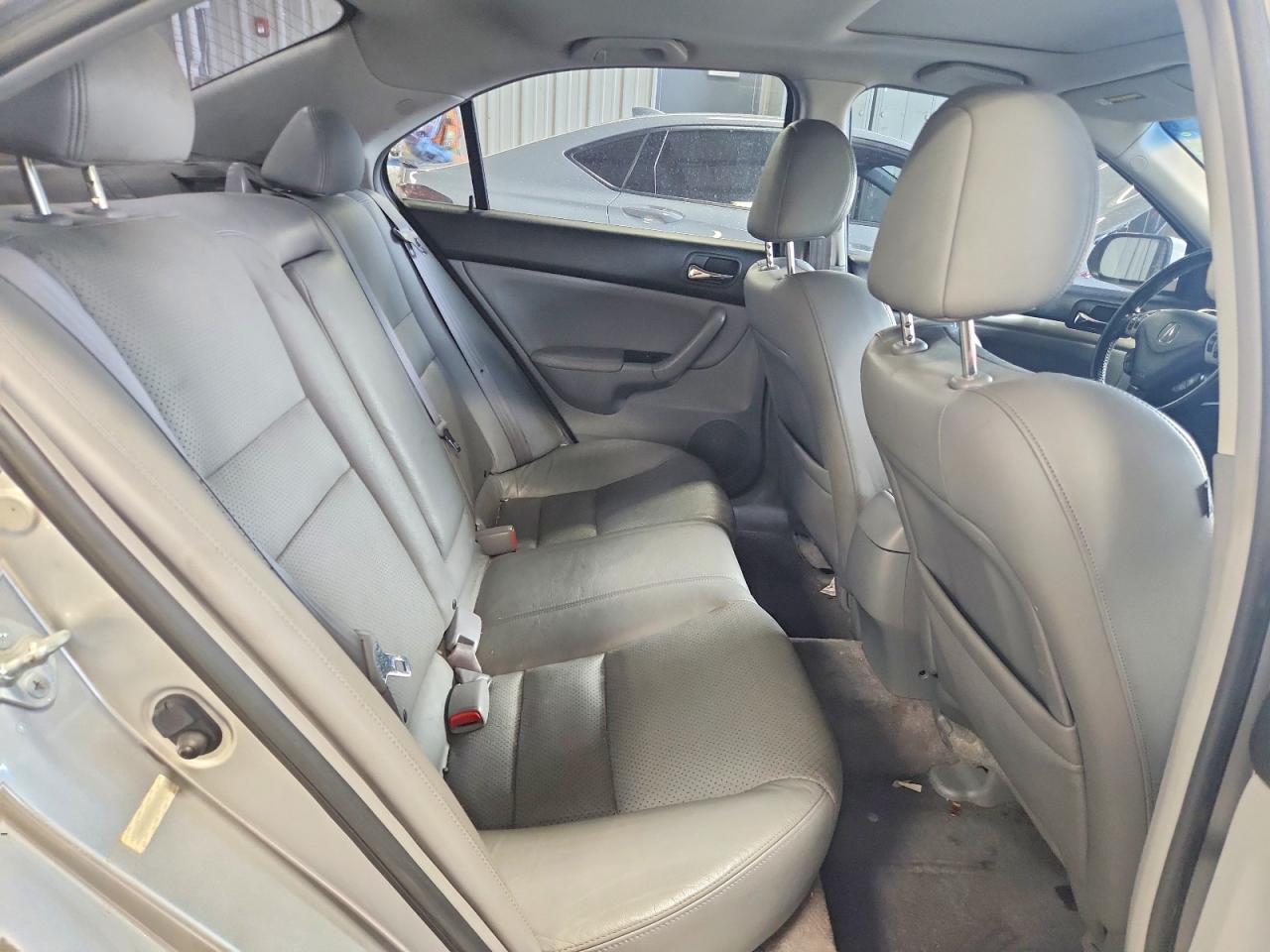 2006 Acura Tsx Silver vin: JH4CL96856C023365