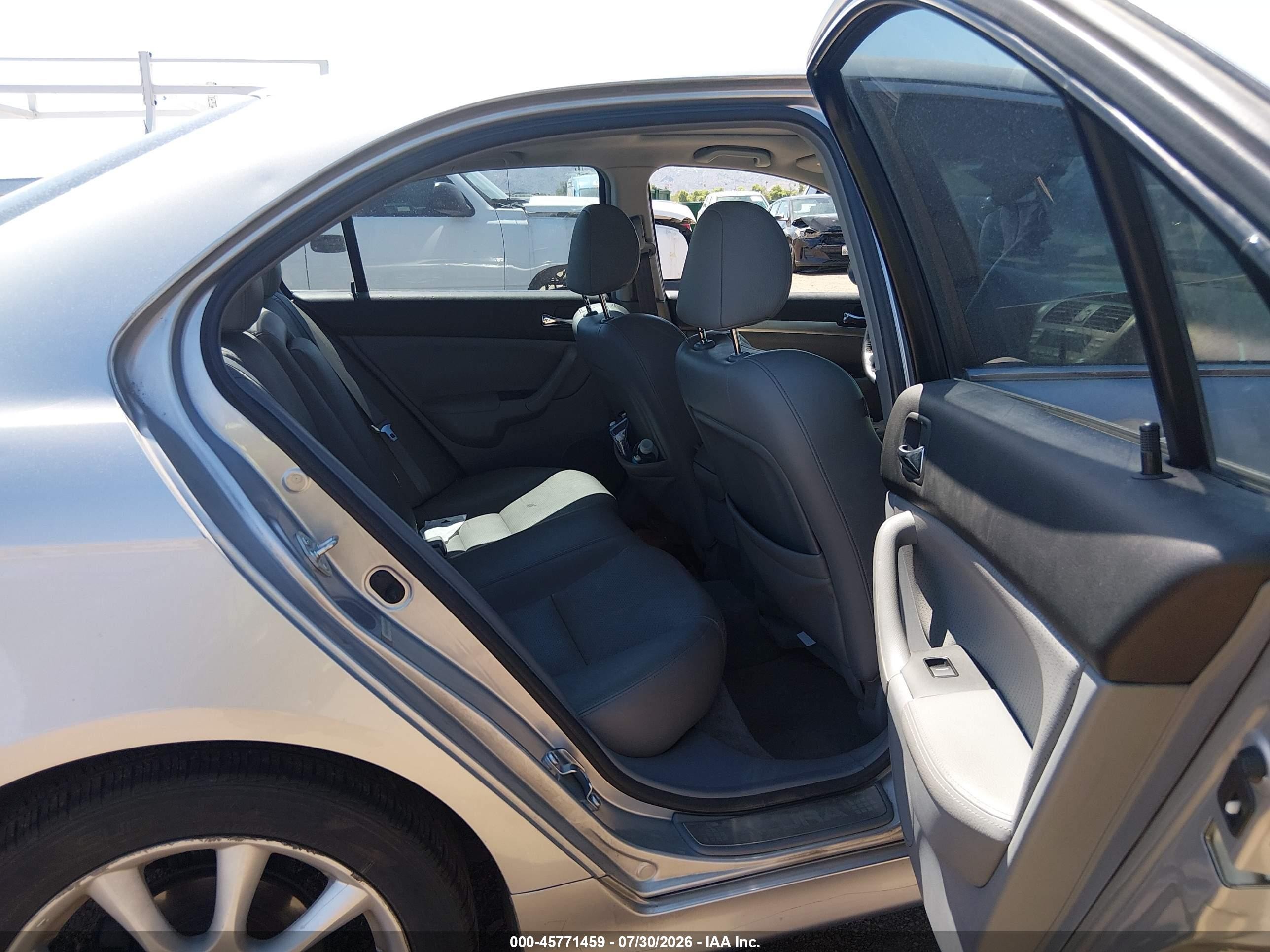 2006 Acura Tsx   Серебряный vin: JH4CL96866C019650