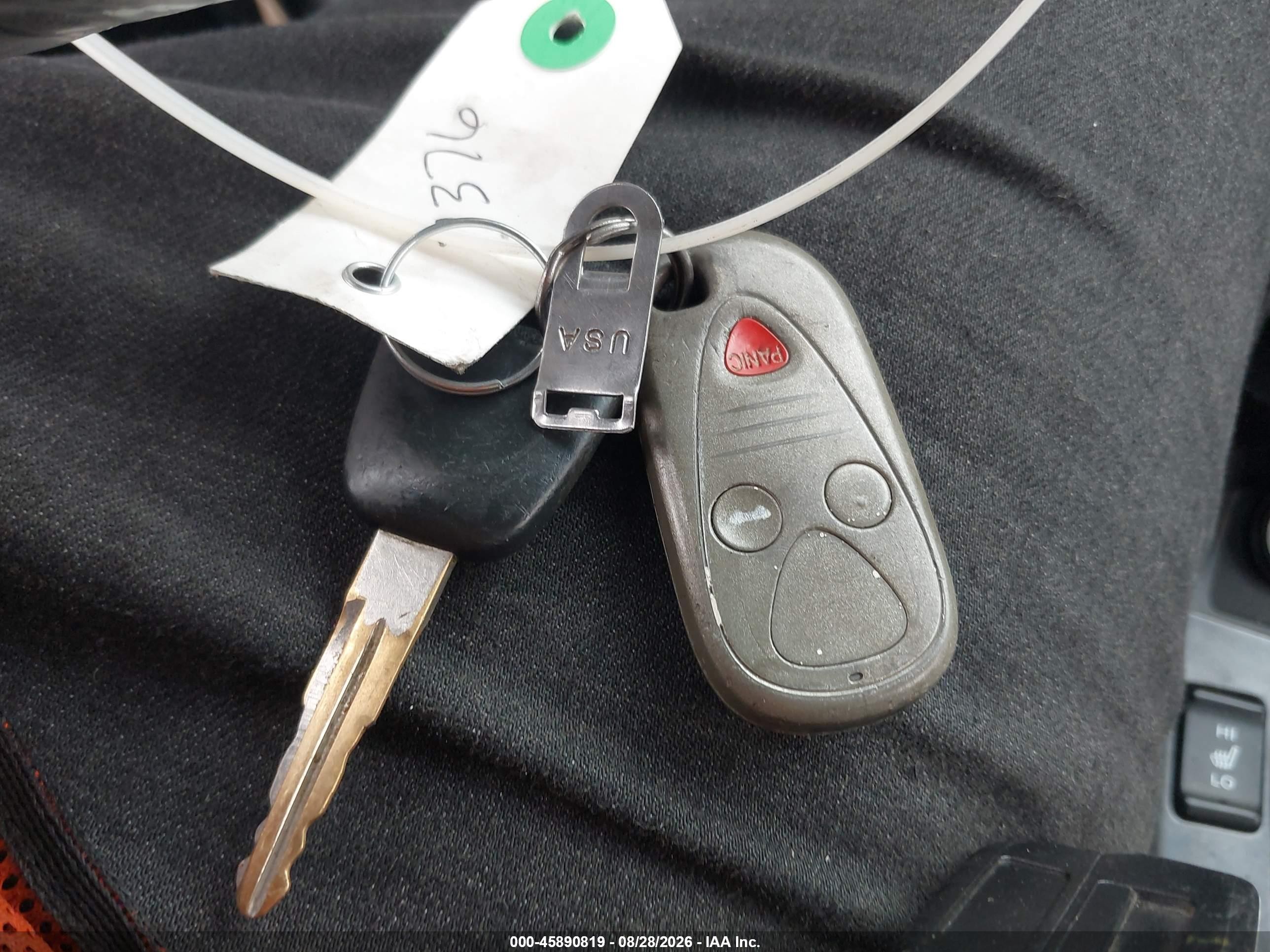 2005 Acura Tsx   Серебряный vin: JH4CL96875C021986