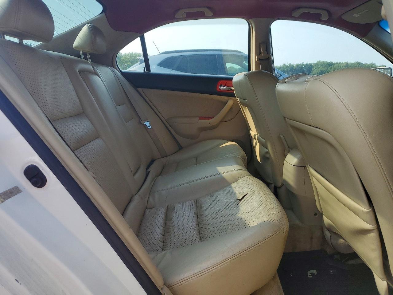 2005 Acura Tsx White vin: JH4CL96885C030339
