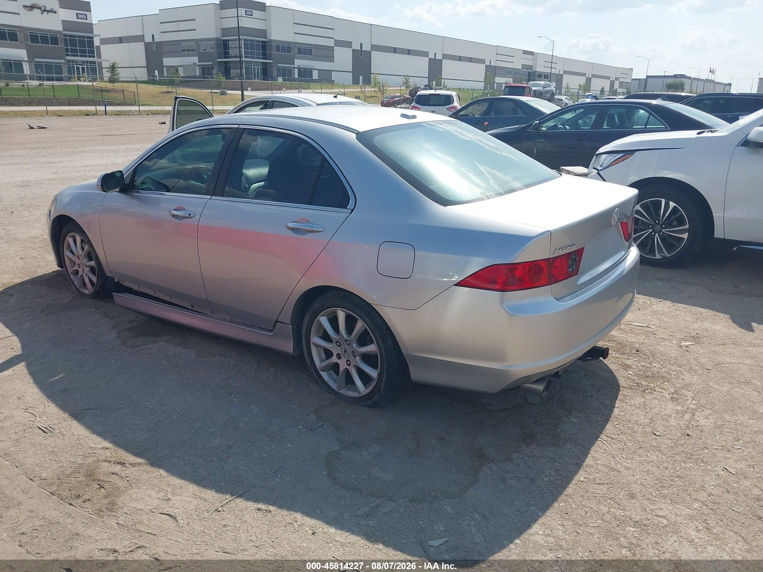 2008 Acura Tsx   Silver vin: JH4CL96888C016381
